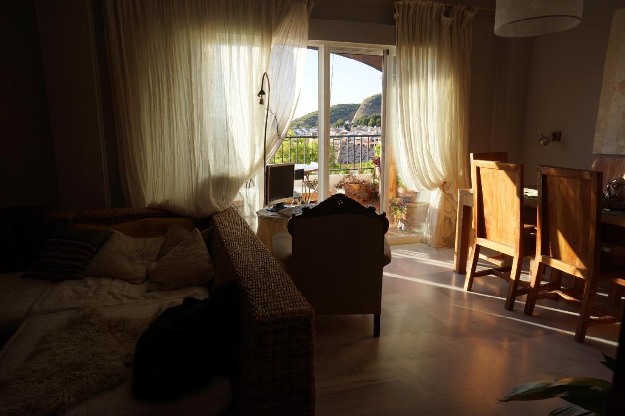 Comfortable Single Bluing Room B&B Гранада Екстериор снимка